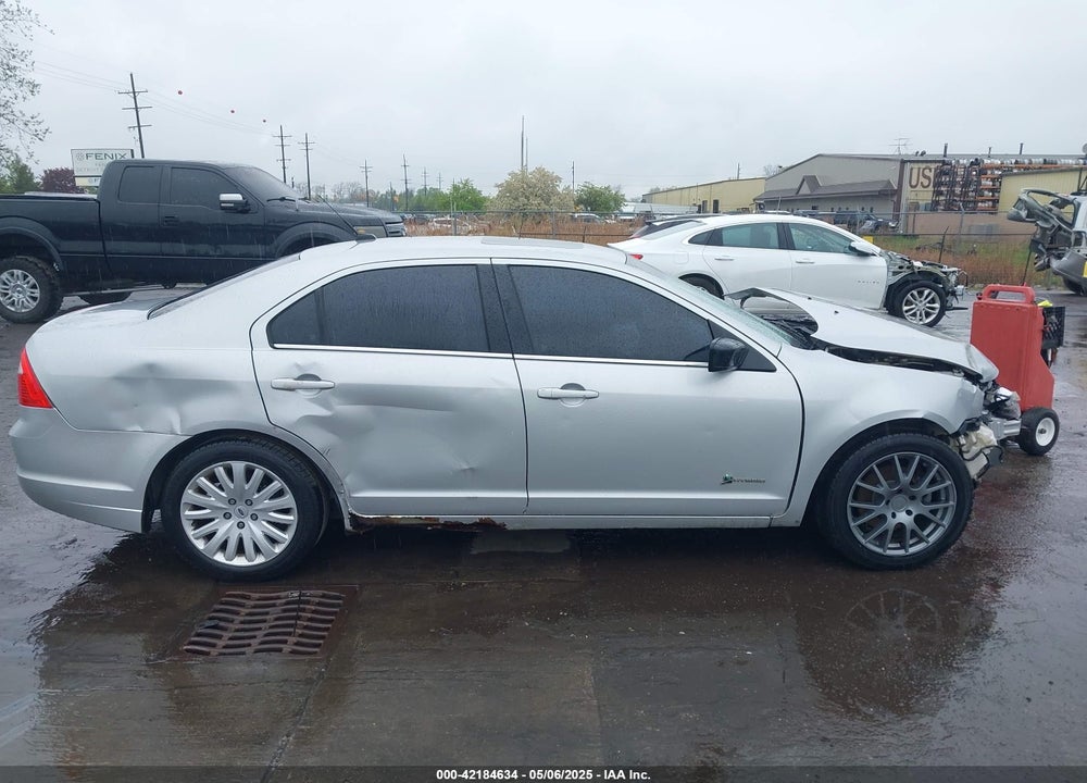 2010 FORD FUSION HYBRID VIN: 3FADP0L34AR183056