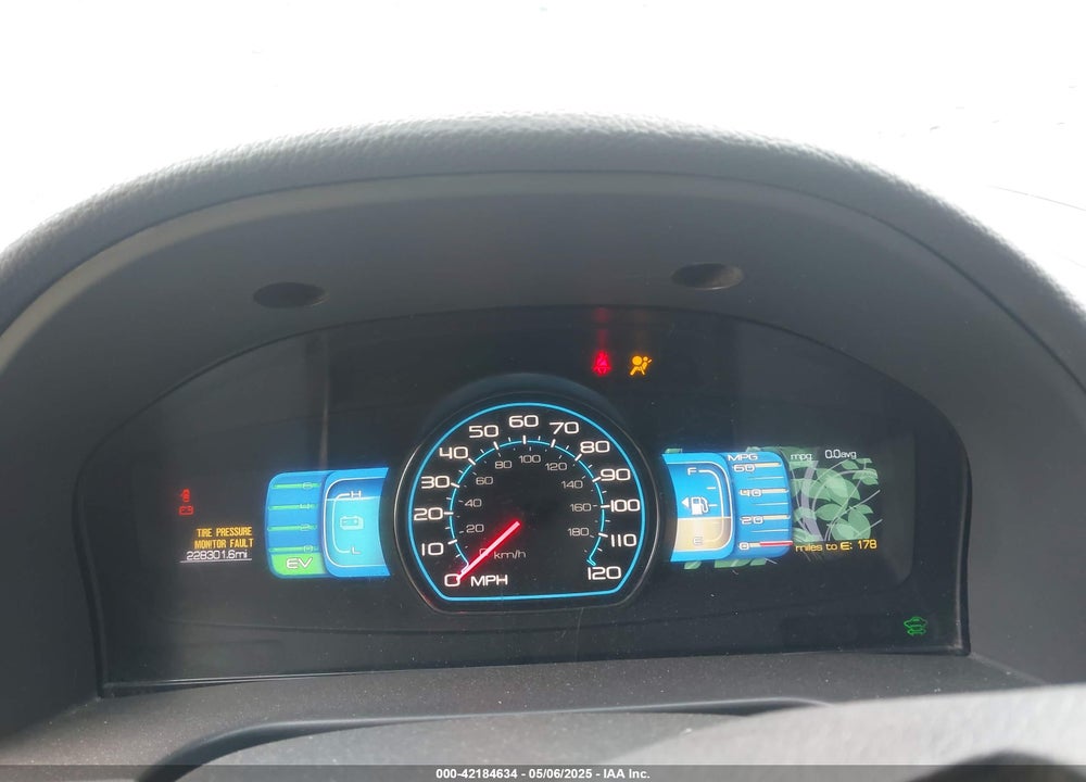 2010 FORD FUSION HYBRID VIN: 3FADP0L34AR183056