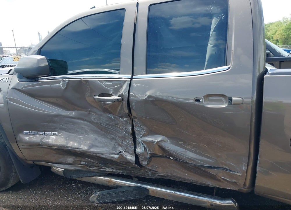 2015 GMC SIERRA 1500 SLE VIN: 1GTV2UEH9FZ236611