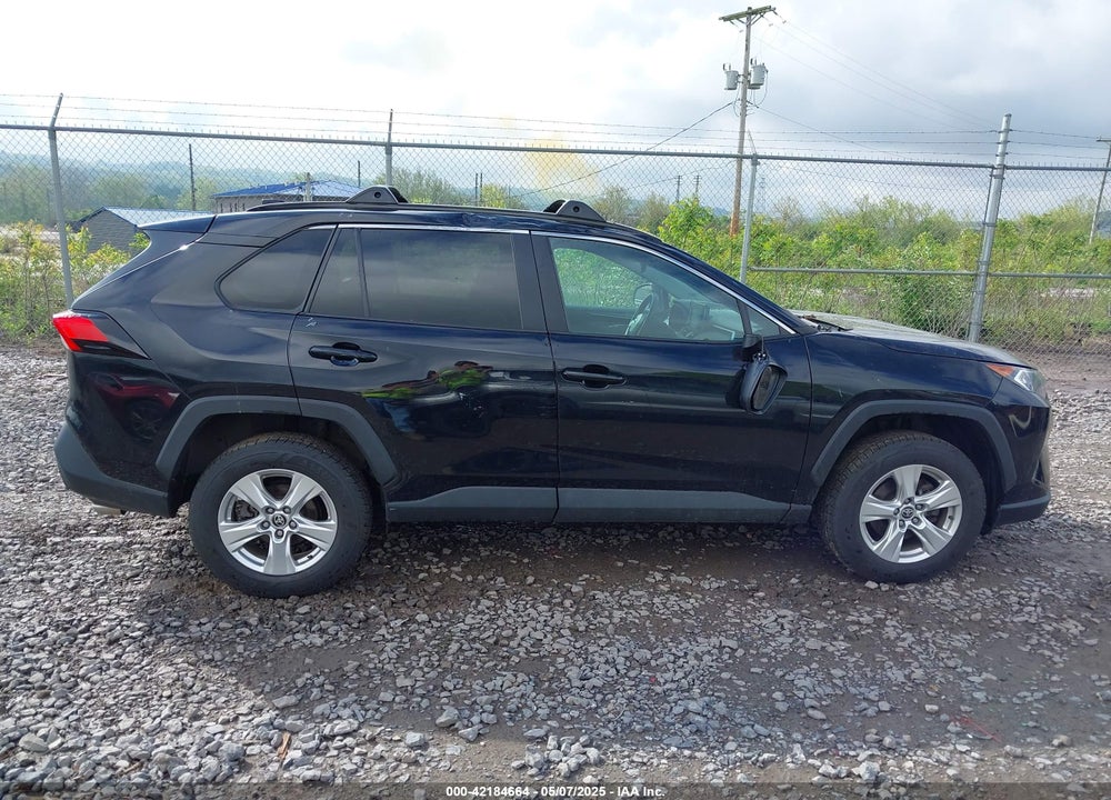 2021 TOYOTA RAV4 VIN: 2T3P1RFV2MC248806