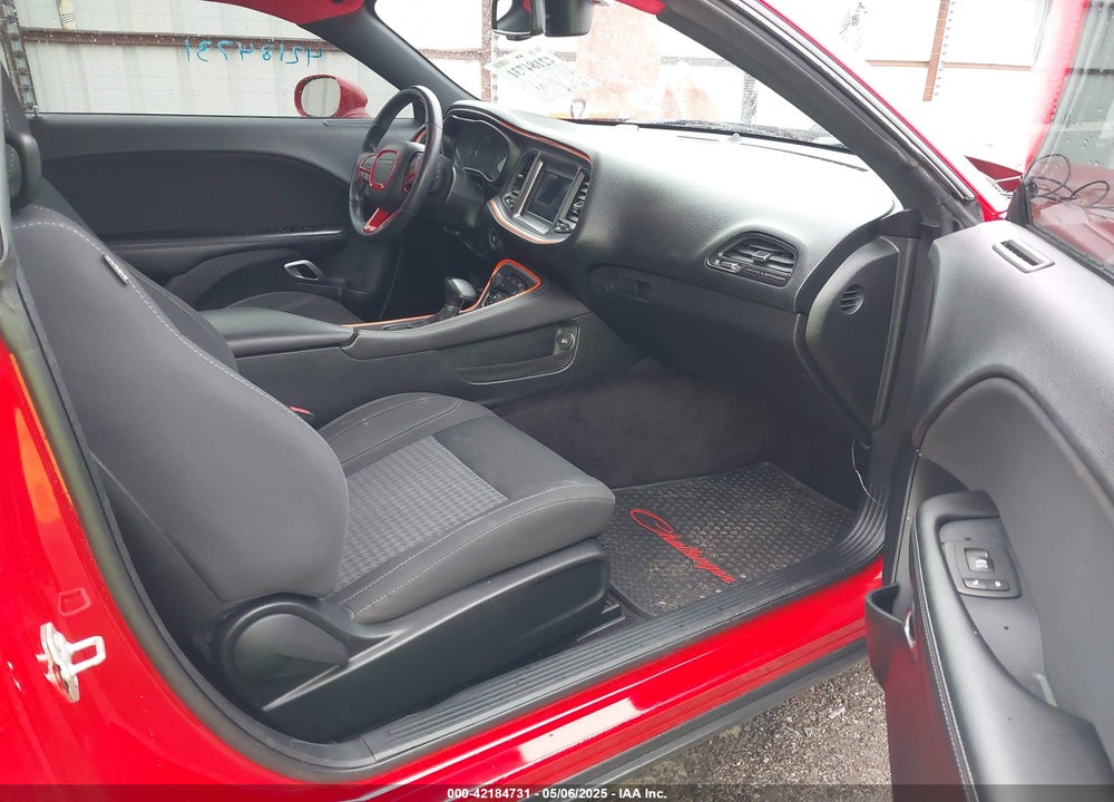 2019 DODGE CHALLENGER SXT VIN: 2C3CDZAGXKH503877