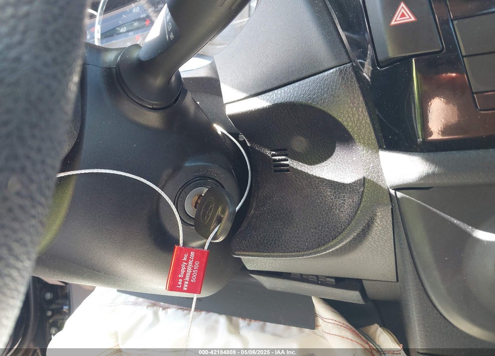 2015 TOYOTA COROLLA VIN: 2T1BURHEXFC467345