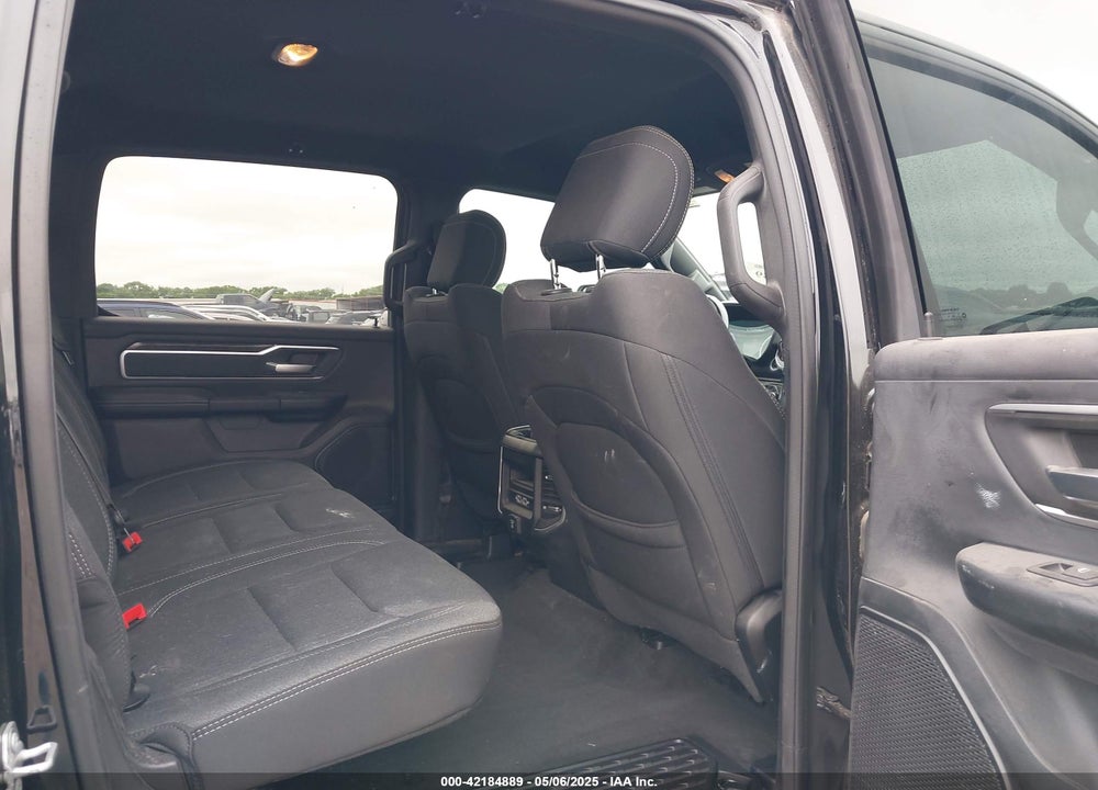 2020 RAM 1500 VIN: 1C6RRFFG7LN273861