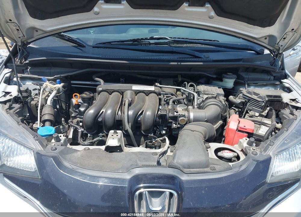 2015 HONDA FIT VIN: 3HGGK5G80FM742312