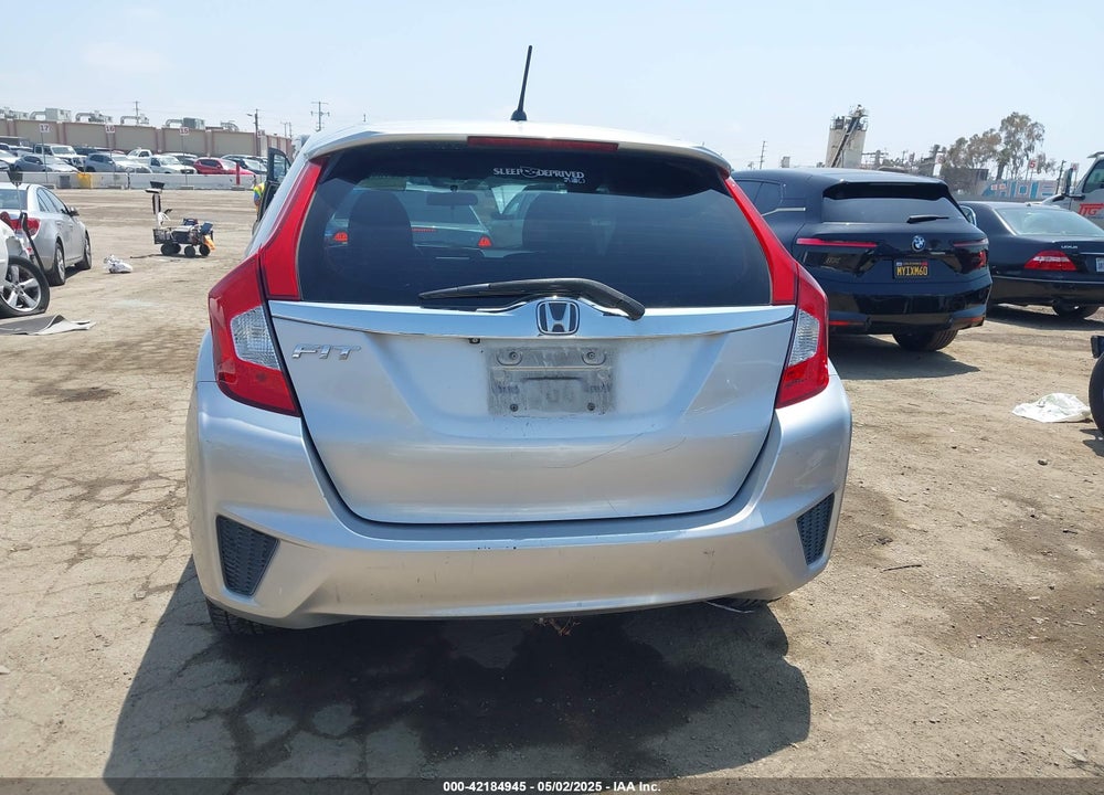 2015 HONDA FIT VIN: 3HGGK5G80FM742312