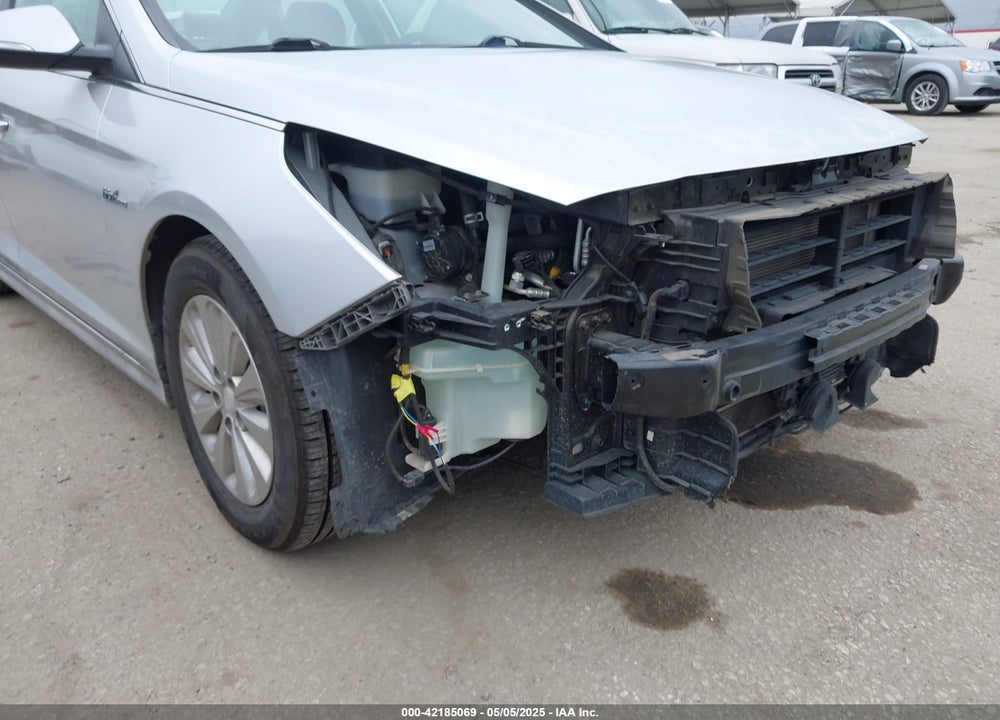 2016 HYUNDAI SONATA HYBRID SE VIN: KMHE24L18GA029712