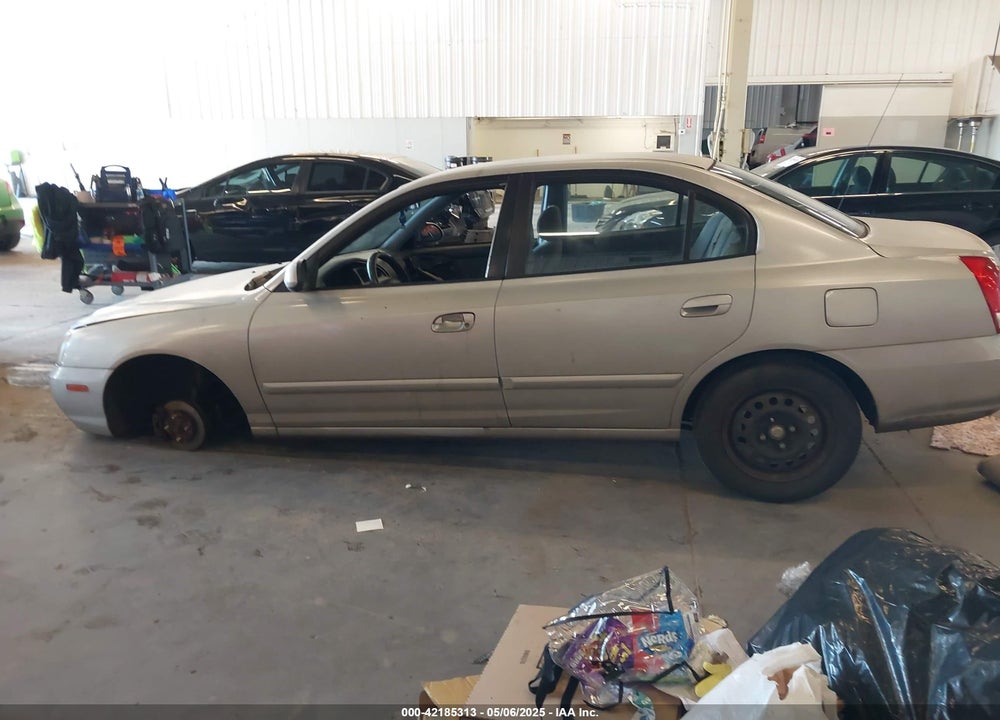 2003 HYUNDAI ELANTRA GLS/GT VIN: KMHDN45D93U605049