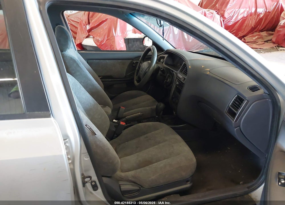2003 HYUNDAI ELANTRA GLS/GT VIN: KMHDN45D93U605049