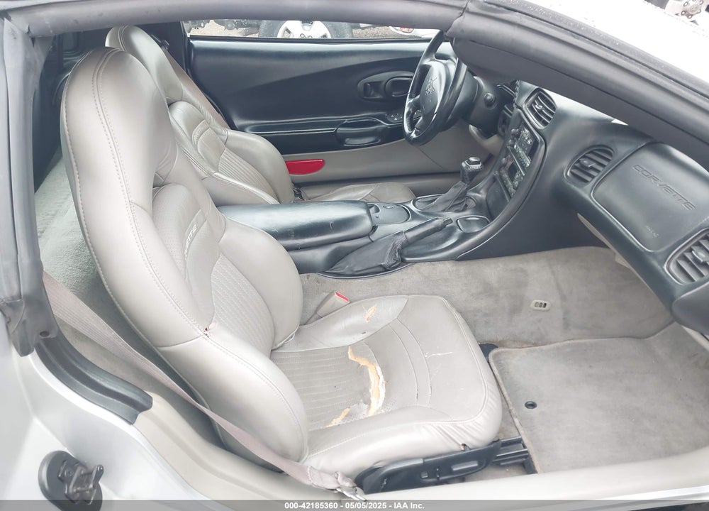 2001 CHEVROLET CORVETTE VIN: 1G1YY22G715126239