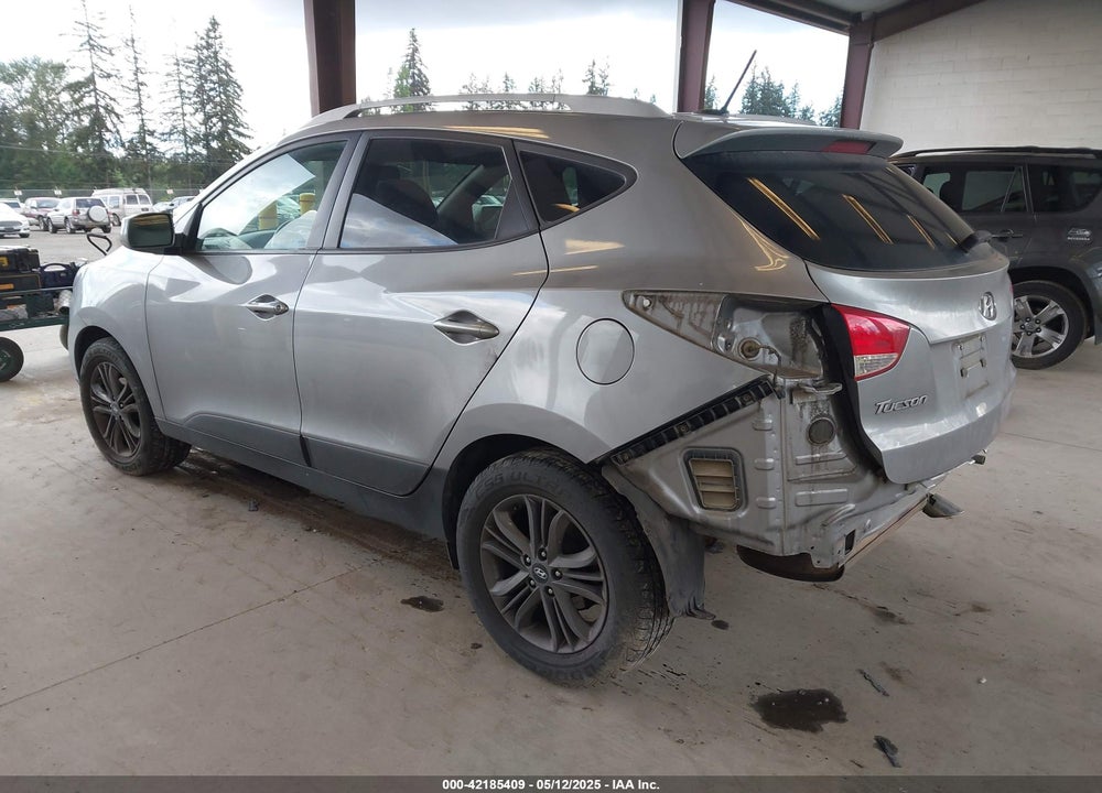 2015 HYUNDAI TUCSON SE VIN: KM8JUCAG0FU091144