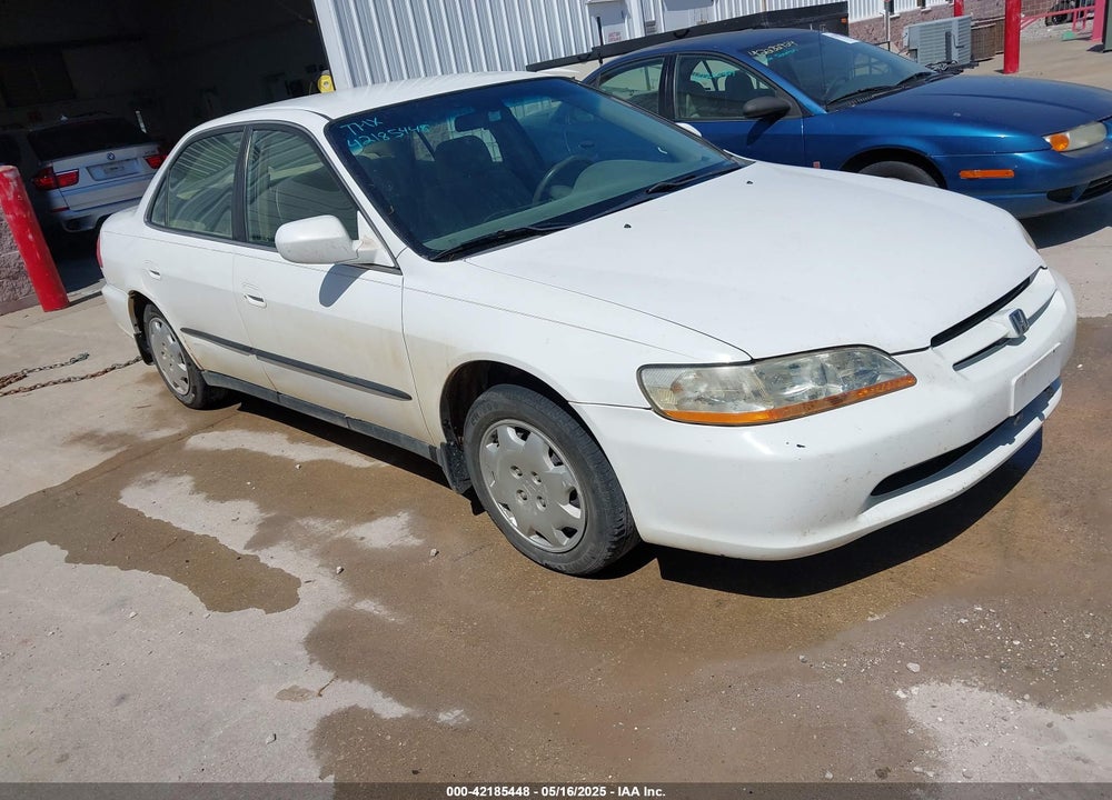 1999 HONDA ACCORD LX VIN: JHMCG5646XC004545