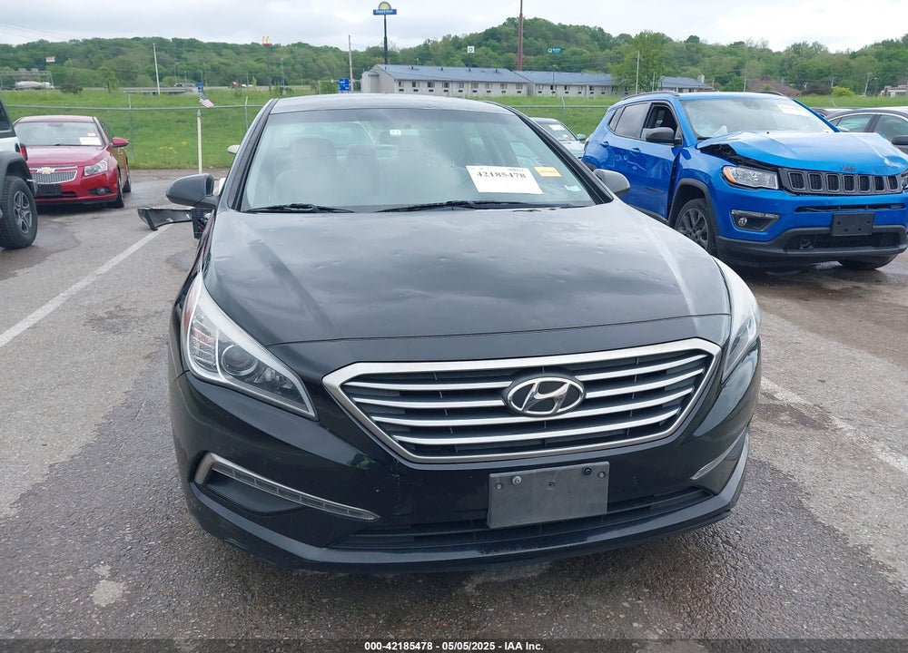 2015 HYUNDAI SONATA SE VIN: 5NPE24AF7FH006707