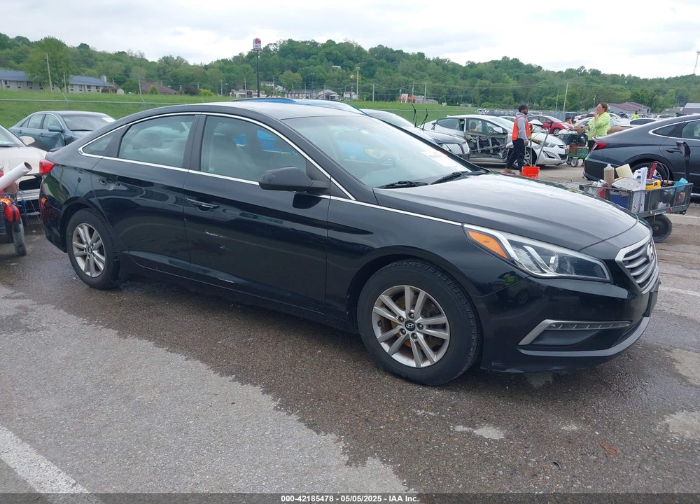 2015 HYUNDAI SONATA SE VIN: 5NPE24AF7FH006707