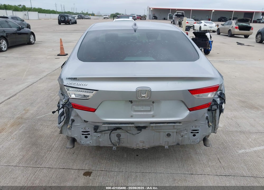 2019 HONDA ACCORD VIN: 1HGCV1F42KA095741