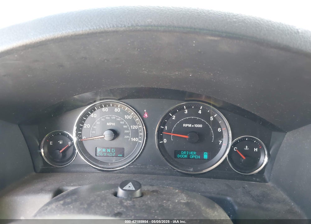 2007 JEEP COMMANDER SPORT VIN: 1J8HG48P87C647870