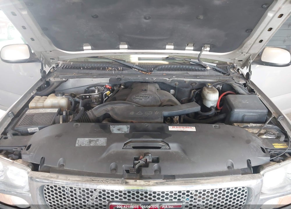 2005 GMC YUKON XL 1500 VIN: 1GKFK66U45J226159