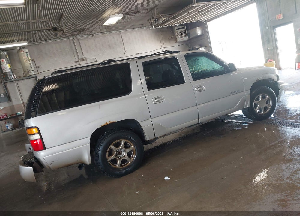 2005 GMC YUKON XL 1500 VIN: 1GKFK66U45J226159