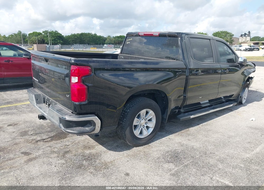 2024 CHEVROLET SILVERADO 1500 2WD SHORT BED LT VIN: 1GCPACEK3RZ172202