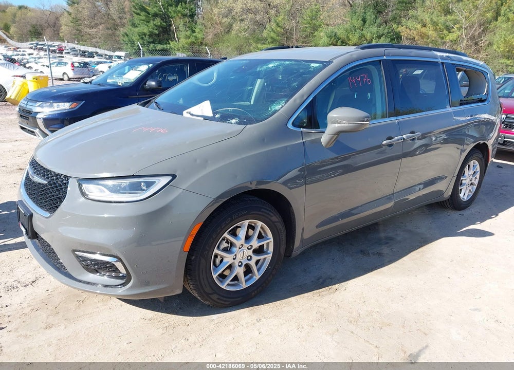 2022 CHRYSLER PACIFICA TOURING L VIN: 2C4RC1BG7NR152112