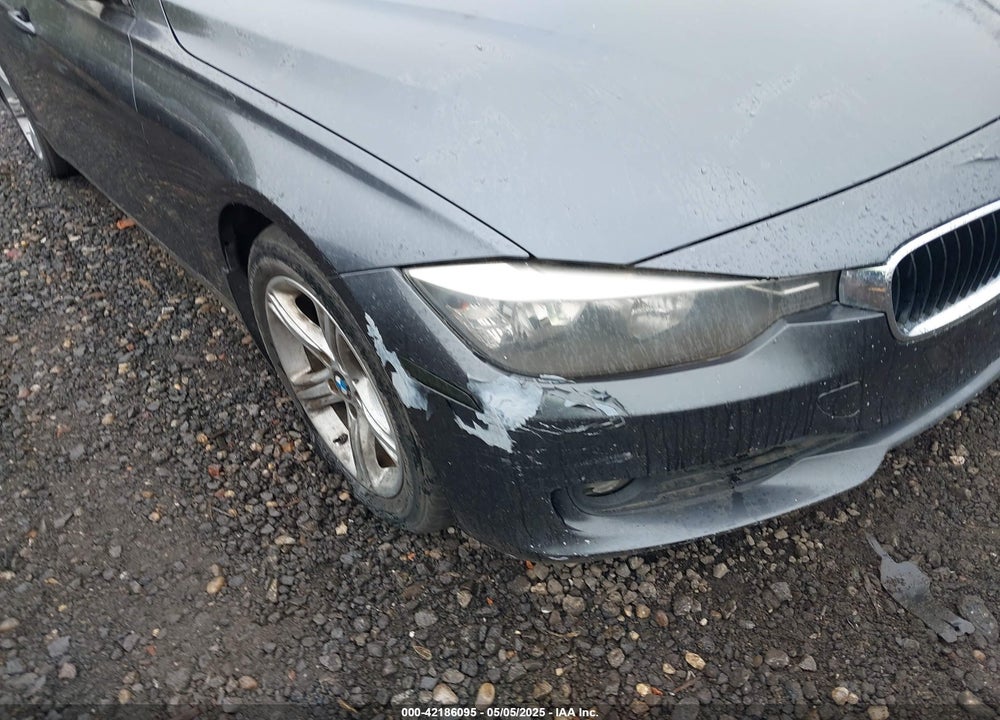 2013 BMW 328I XDRIVE VIN: WBA3B5G5XDNS04431