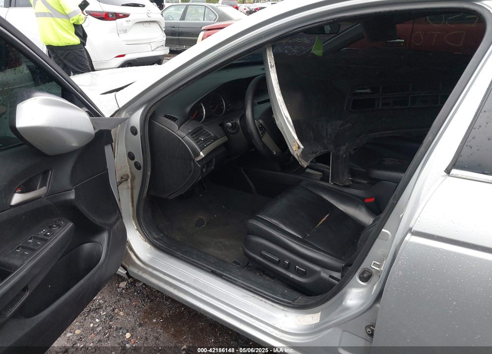 2012 HONDA ACCORD VIN: 1HGCP2F69CA037757