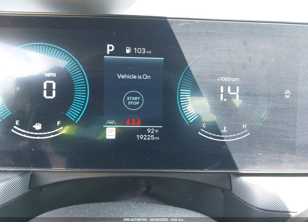 2025 HYUNDAI SONATA VIN: KMHL64JA1SA428968