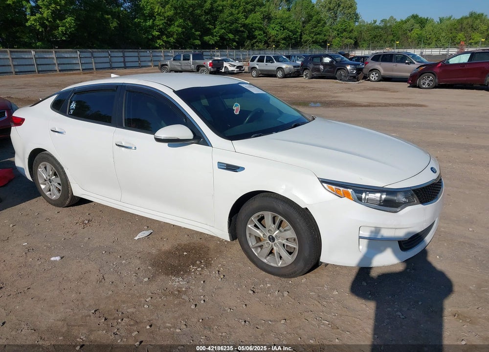 2017 KIA OPTIMA LX VIN: KNAGT4L37H5146068