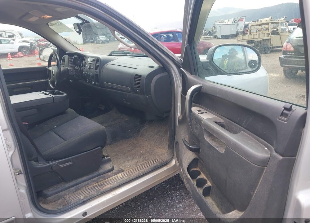 2010 CHEVROLET SILVERADO 1500 VIN: 3GCRKSE36AG147582