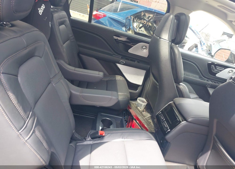 2025 LINCOLN AVIATOR VIN: 5LM5J7XC6SGL10216