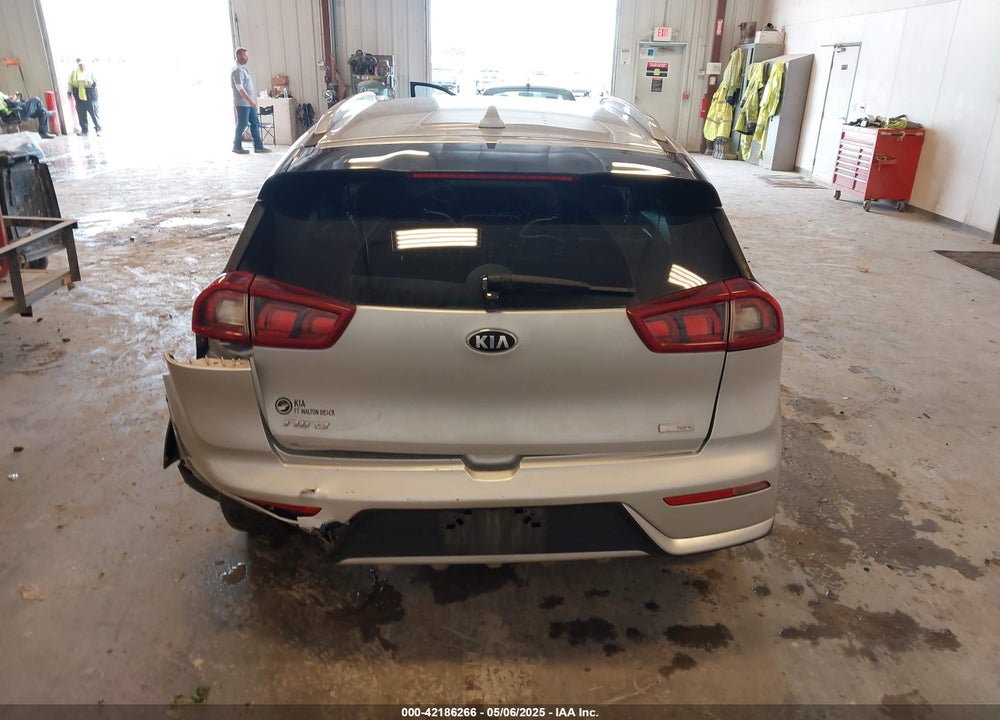 2019 KIA NIRO VIN: KNDCB3LC2K5240073