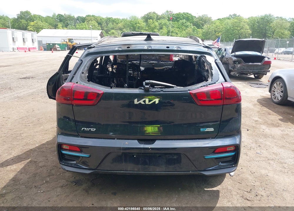 2022 KIA NIRO EV VIN: KNDCC3LG0N5132149