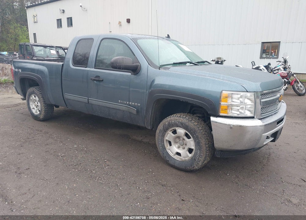2013 CHEVROLET SILVERADO 1500 LT VIN: 1GCRKSE73DZ118760