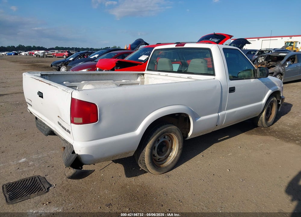 2003 CHEVROLET S-10 VIN: 1GCCS14H138265190