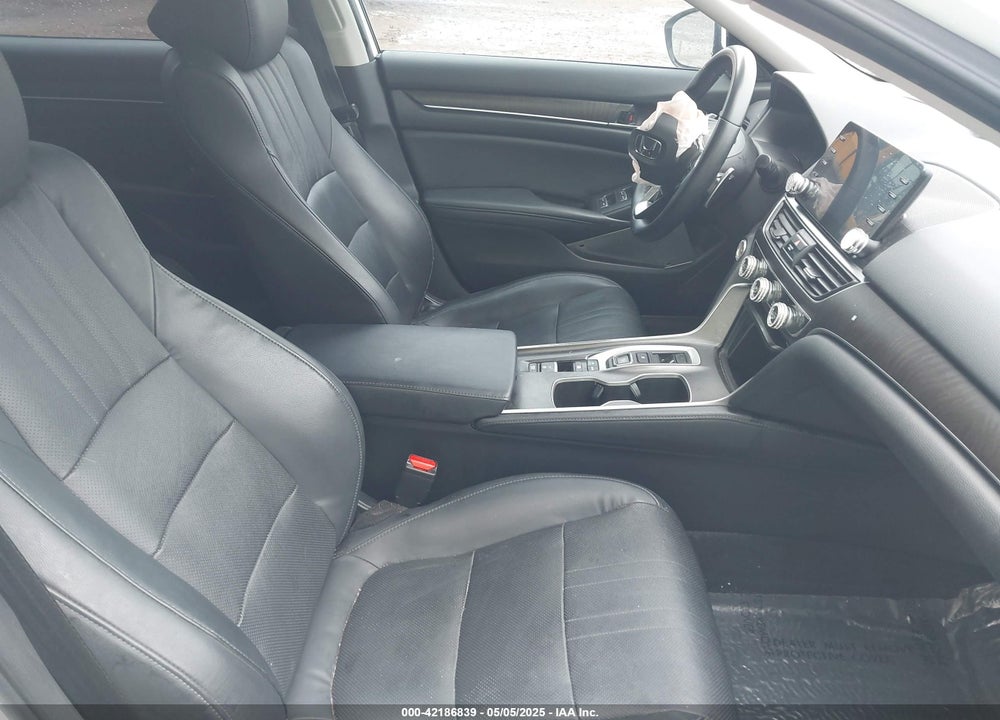 2018 HONDA ACCORD VIN: 1HGCV3F94JA012834