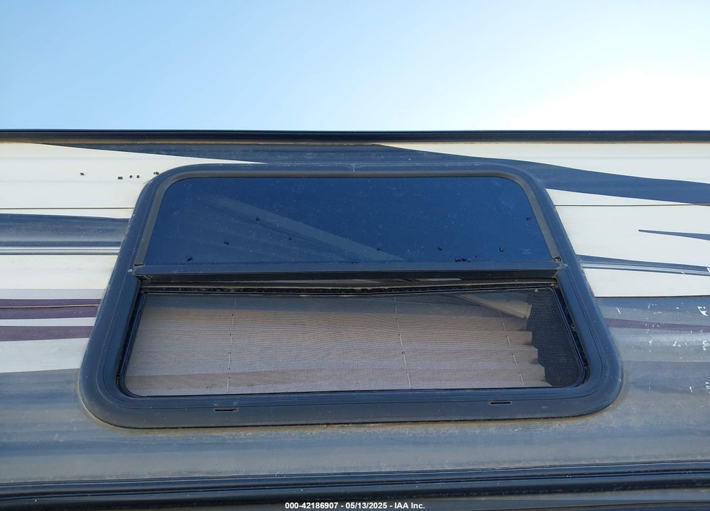 2015 PALOMINO OTHER VIN: 4X4TPUH21FP052317