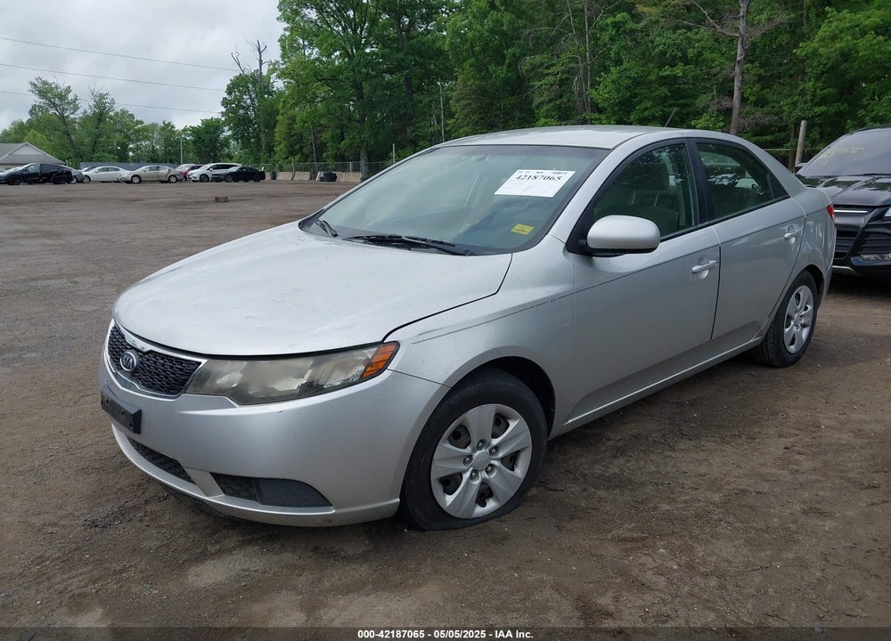 2013 KIA FORTE VIN: KNAFT4A29D5724932