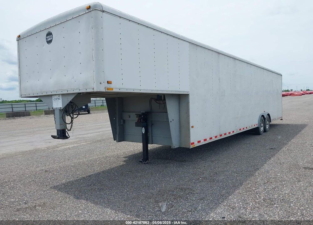 2003 WELLS CARGO --- VIN: 1WC200R2337009281