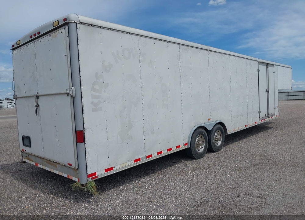 2003 WELLS CARGO --- VIN: 1WC200R2337009281