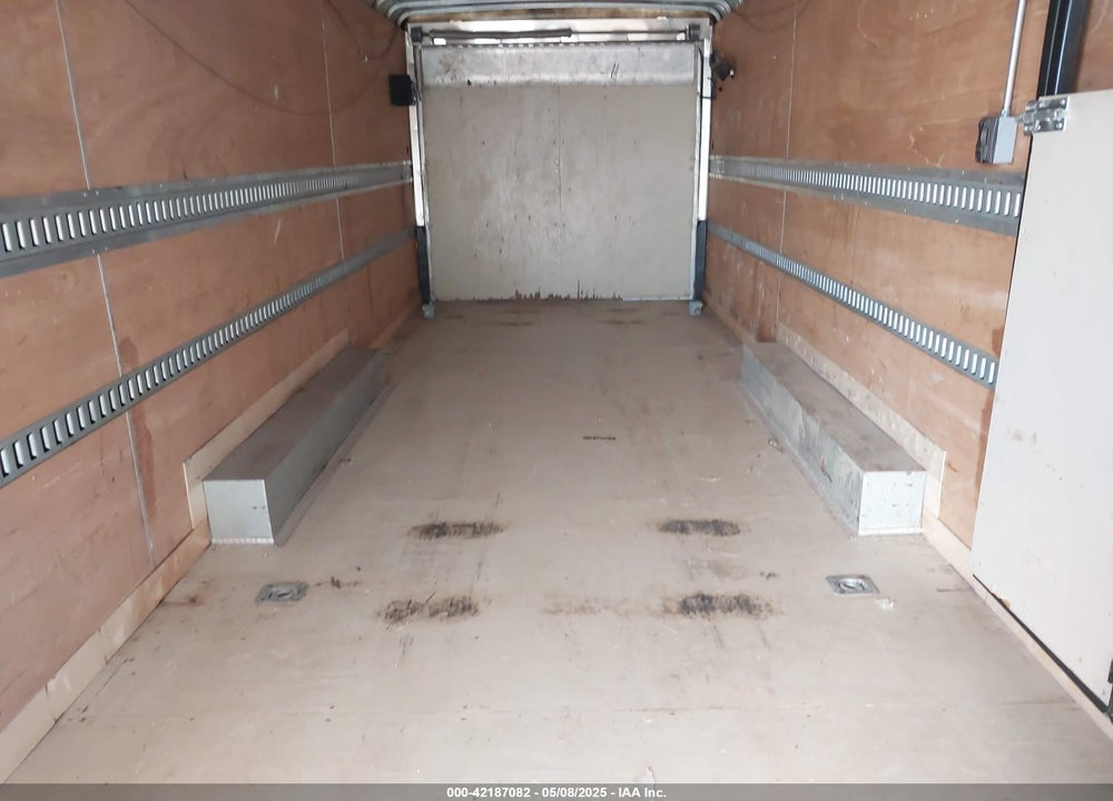 2003 WELLS CARGO --- VIN: 1WC200R2337009281