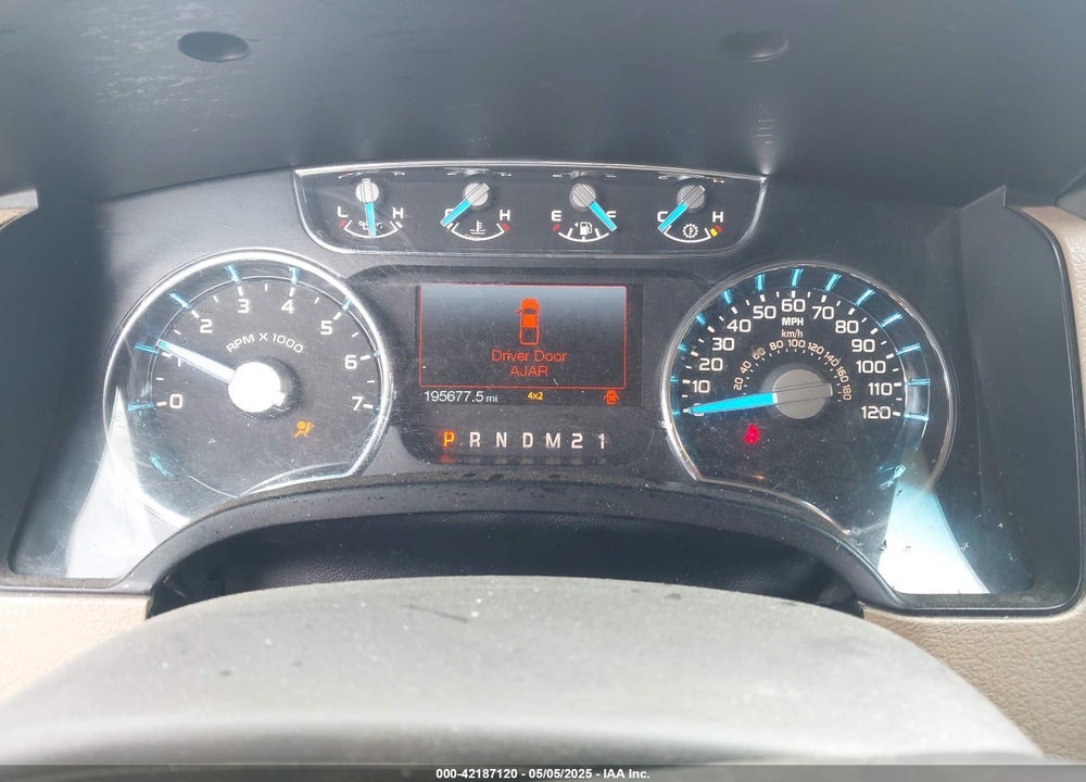 2013 FORD F-150 LARIAT VIN: 1FTFW1ET3DFC39952
