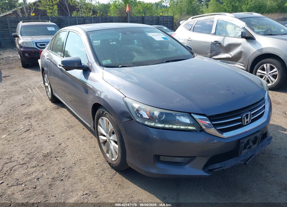 2015 HONDA ACCORD EX-L V-6 VIN: 1HGCR3F80FA033120