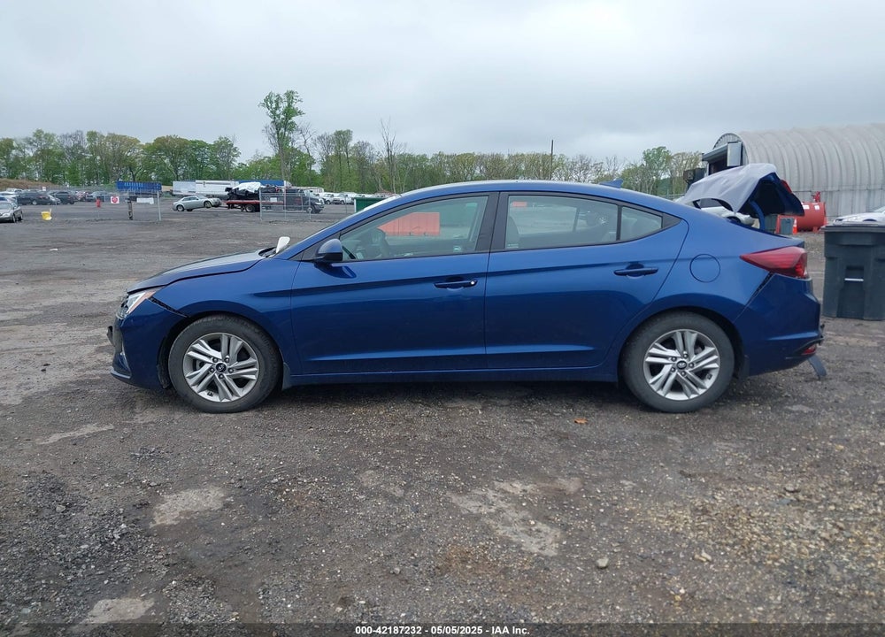 2020 HYUNDAI ELANTRA VIN: 5NPD84LF5LH600229