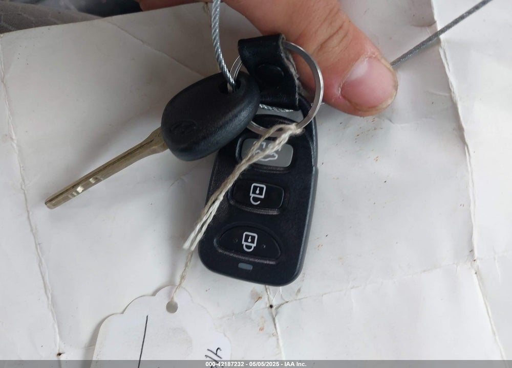 2020 HYUNDAI ELANTRA VIN: 5NPD84LF5LH600229