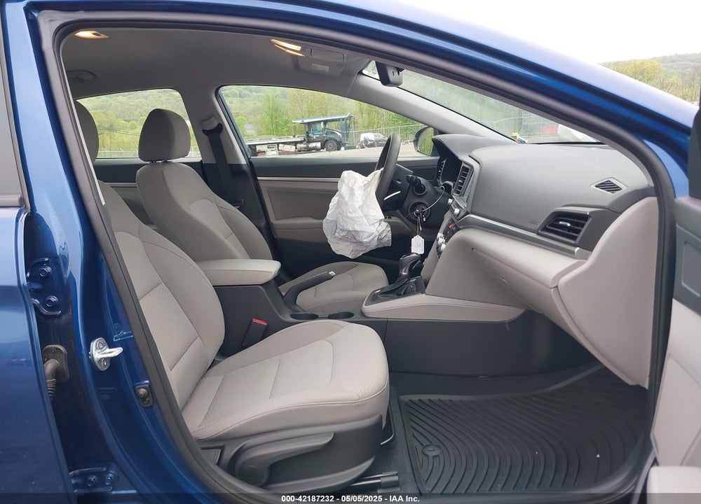 2020 HYUNDAI ELANTRA VIN: 5NPD84LF5LH600229
