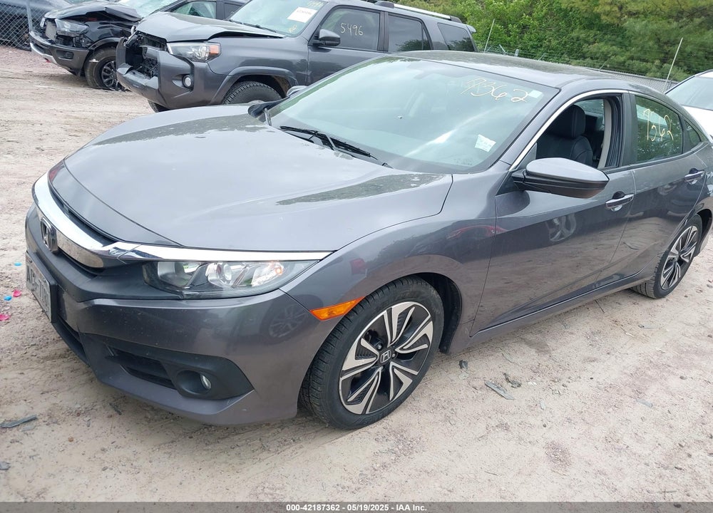 2018 HONDA CIVIC EX-L VIN: 19XFC1F79JE003290