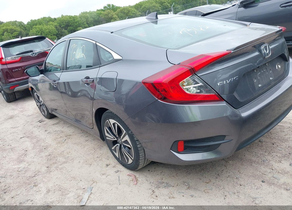 2018 HONDA CIVIC EX-L VIN: 19XFC1F79JE003290