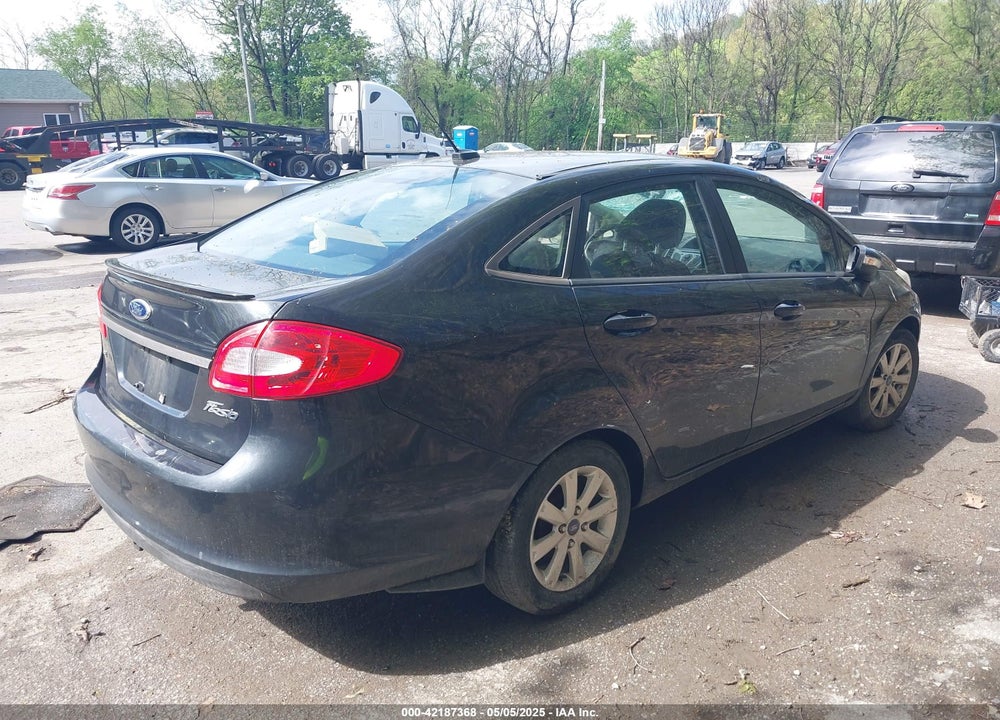 2013 FORD FIESTA VIN: 3FADP4BJ0DM175870