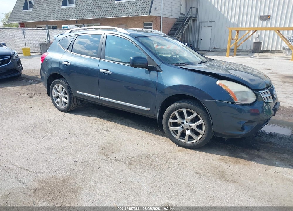 2013 NISSAN ROGUE SV W/SL PKG VIN: JN8AS5MV4DW612825