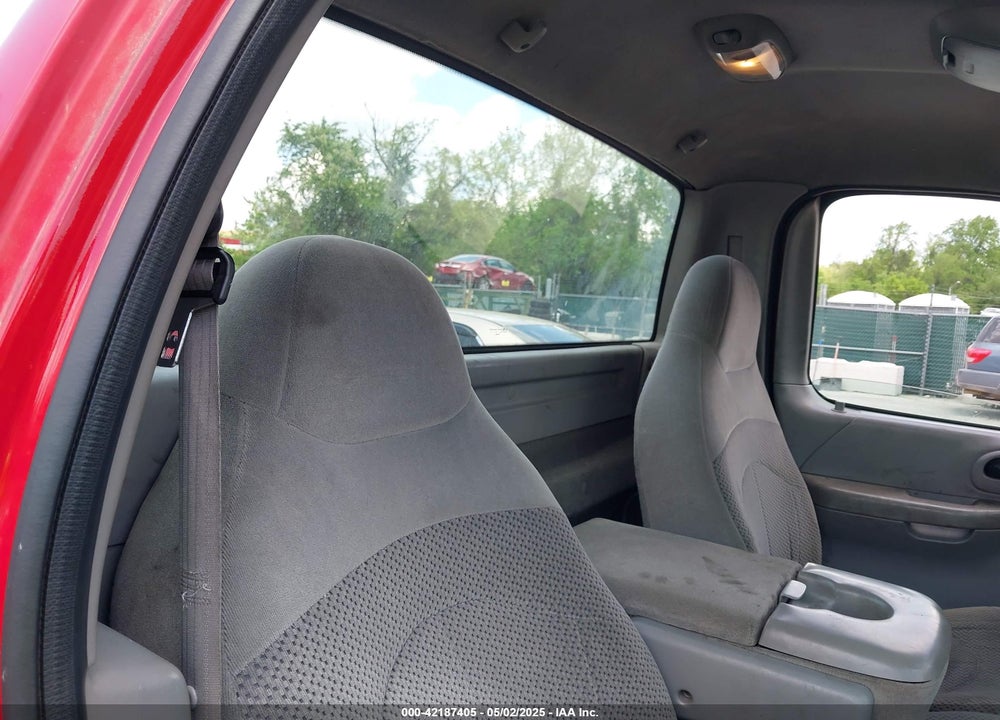 2000 FORD F-150 WORK SERIES/XL/XLT VIN: 1FTPF18LXYNA72484