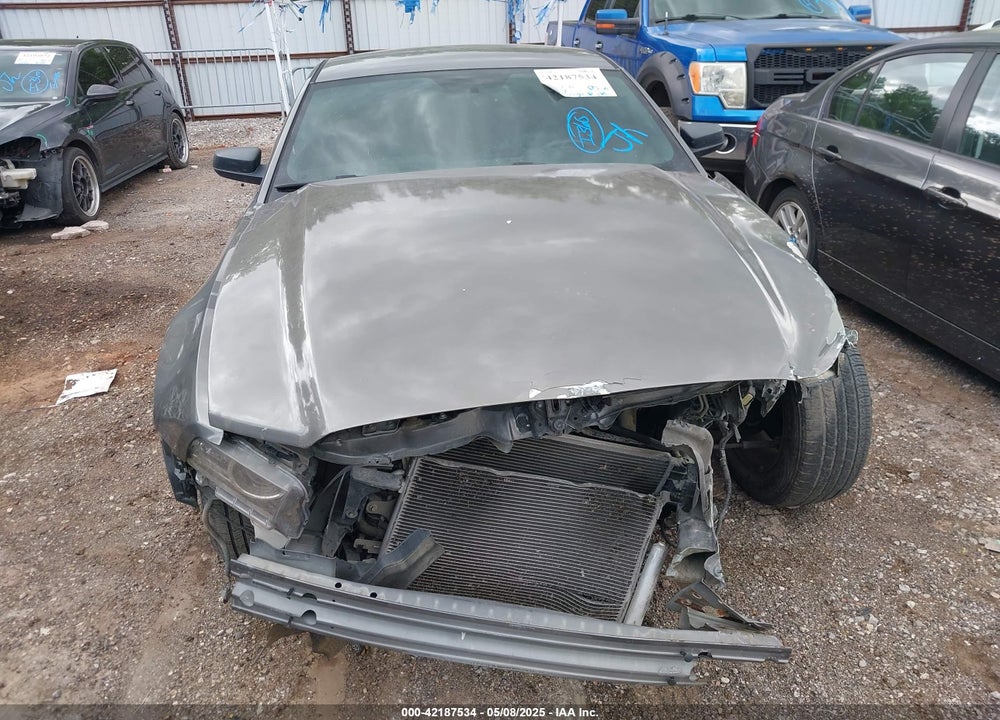 2014 FORD MUSTANG V6 VIN: 1ZVBP8AM7E5287185